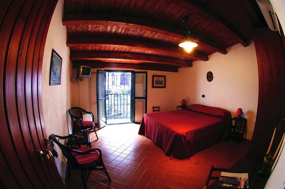 Le Piccole Grotte Bed and Breakfast Scilla Eksteriør billede
