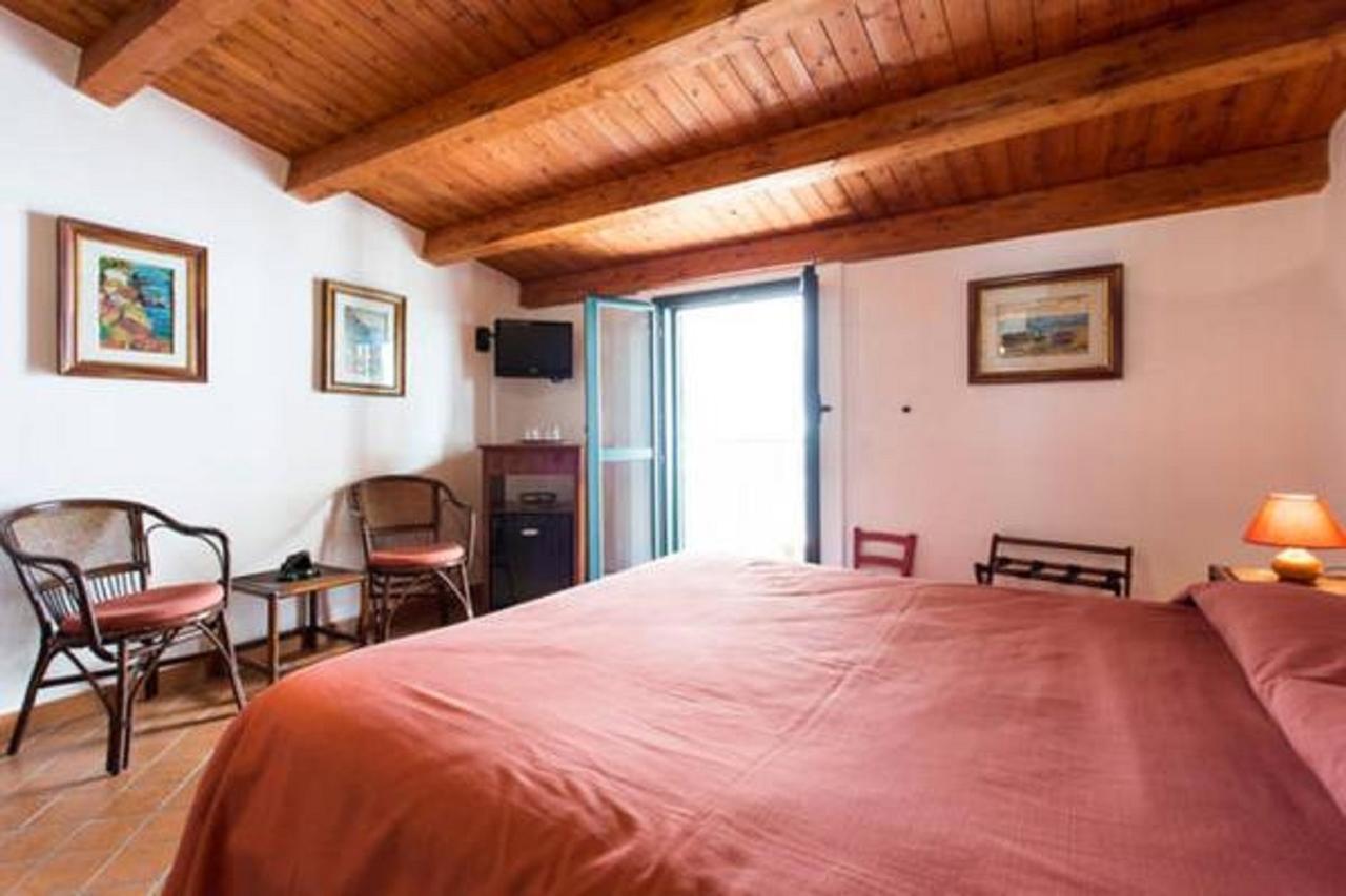 Le Piccole Grotte Bed and Breakfast Scilla Eksteriør billede