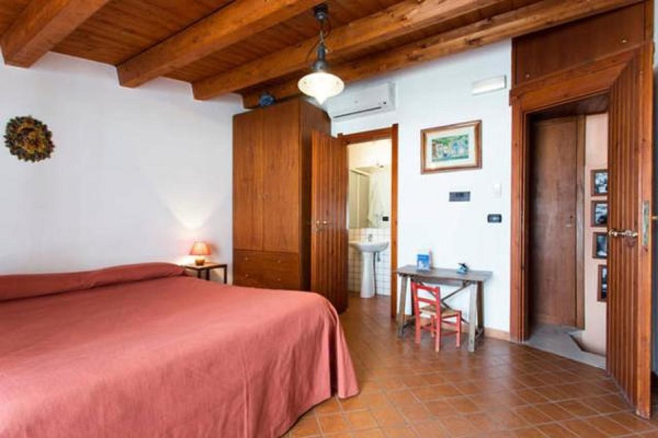 Le Piccole Grotte Bed and Breakfast Scilla Eksteriør billede