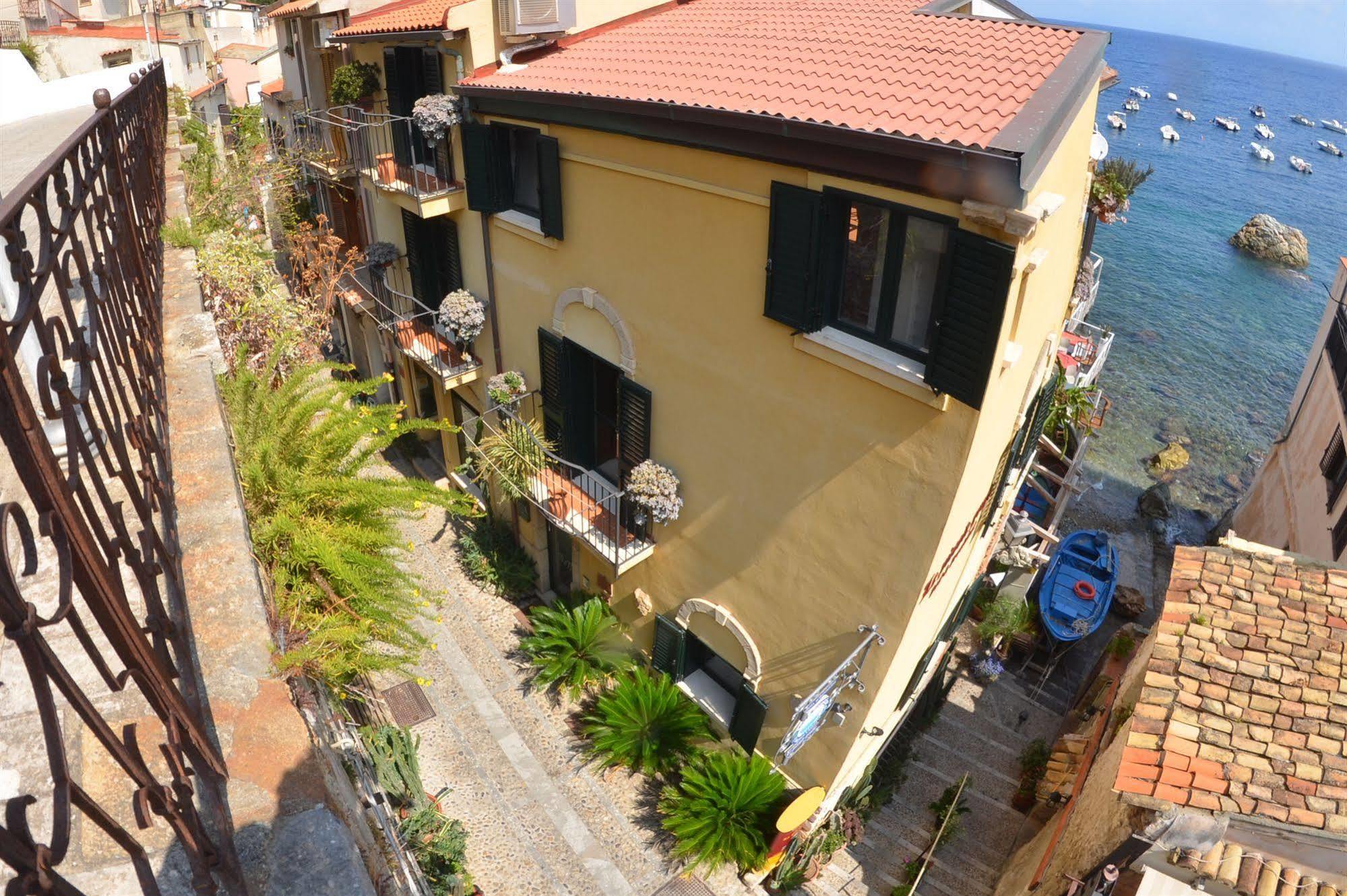 Le Piccole Grotte Bed and Breakfast Scilla Eksteriør billede